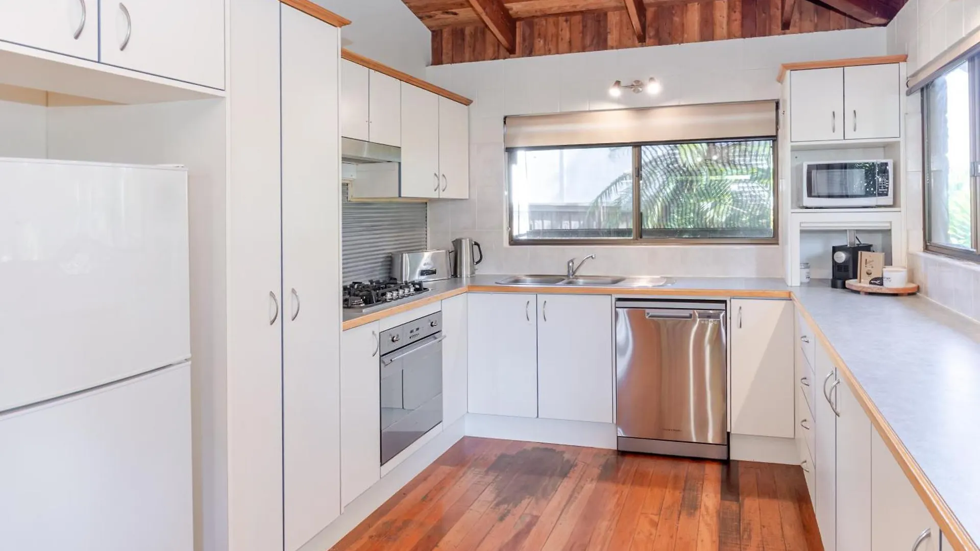 Buderim Lodge - Family Fun In Heart Of Sunshine Coast With Pool & Separate Studio Avustralya